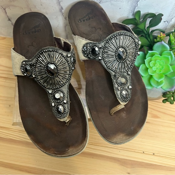 Dansko Pamela Beaded Sandal Women EU Size 36 Leather Boho Gypsy Festival - Picture 1 of 7